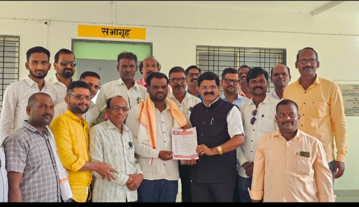 महाराष्ट्र राज्य पत्रकार संघाचे तालुका अध्यक्ष पद्दी डॉ अमोल झेंडे व सचिव पद्दी अनिल तुपे यांची बिनविरोध निवड 