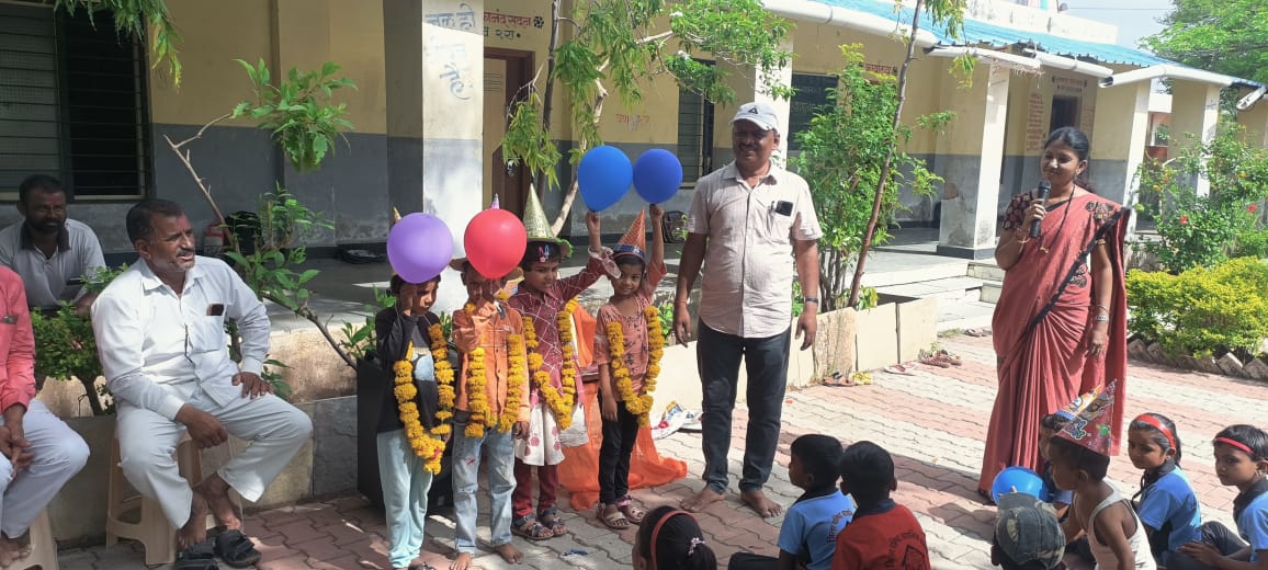 शाळेचा प्रवेशोत्सव उत्साहात साजरा!(योगेश मोरे, मराठवाडा विभागीय प्रतिनिधी)